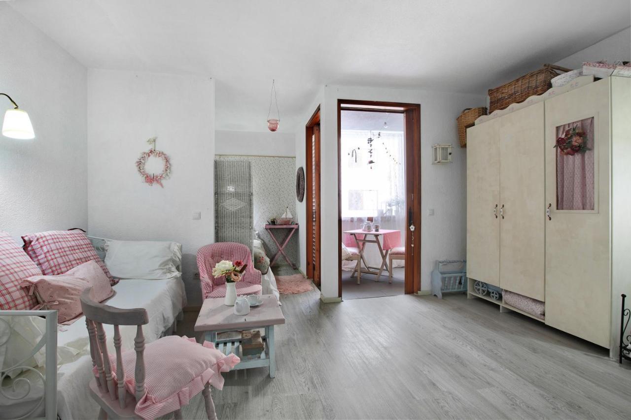 Little House Playa San Marcos Apartment อิคอดเดลอสวินอส ภายนอก รูปภาพ